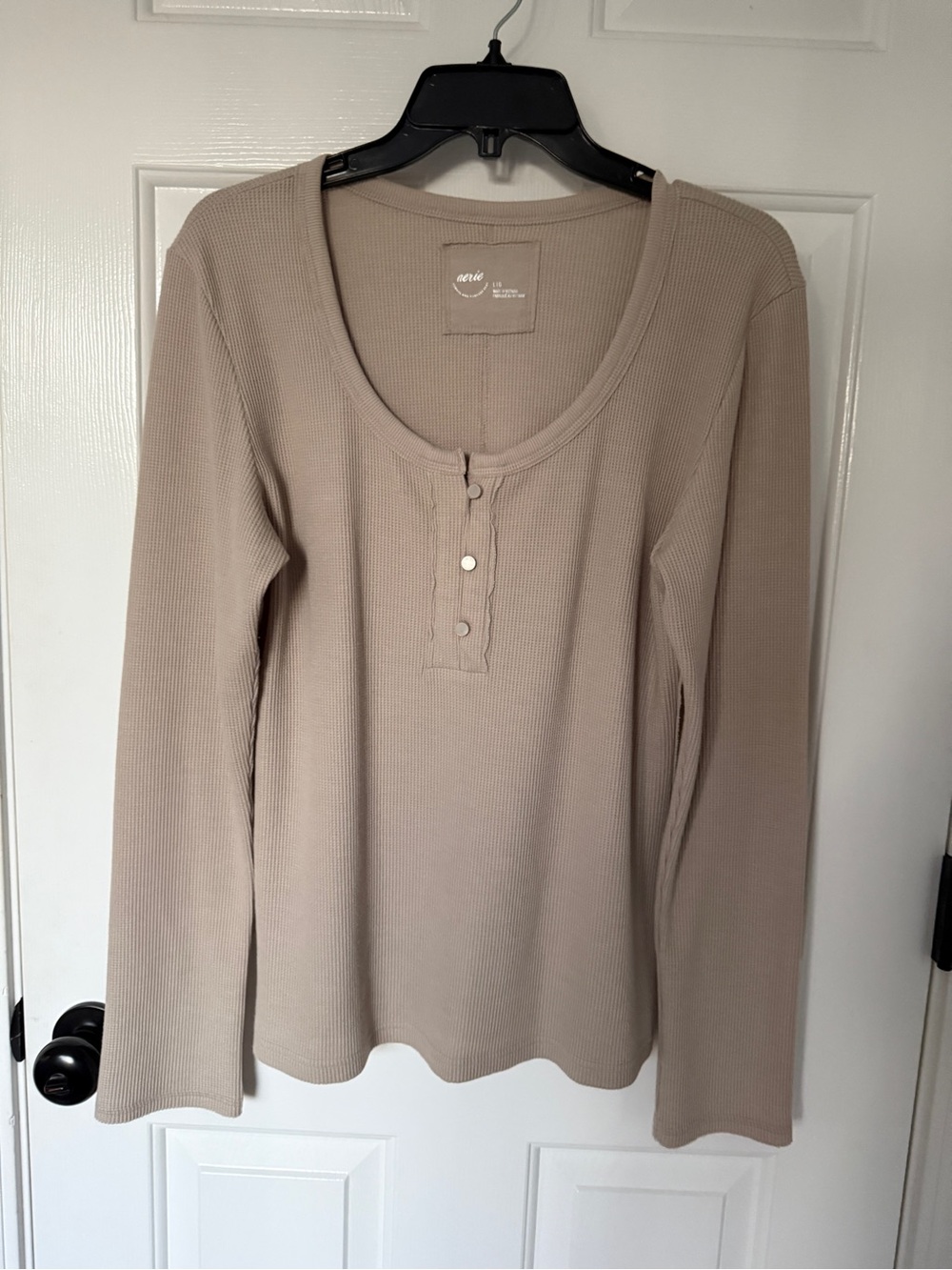 Aerie Beige Ribbed Henley Long Sleeve Top L